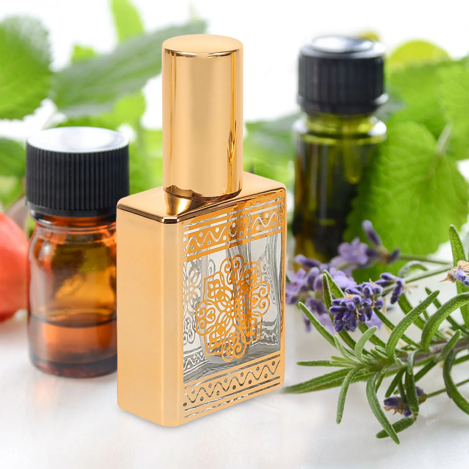 

Набор из 4 компактных стеклянных флаконов-спреев для парфюмерии, косметики, воды и эссенций, герметичные, портативные