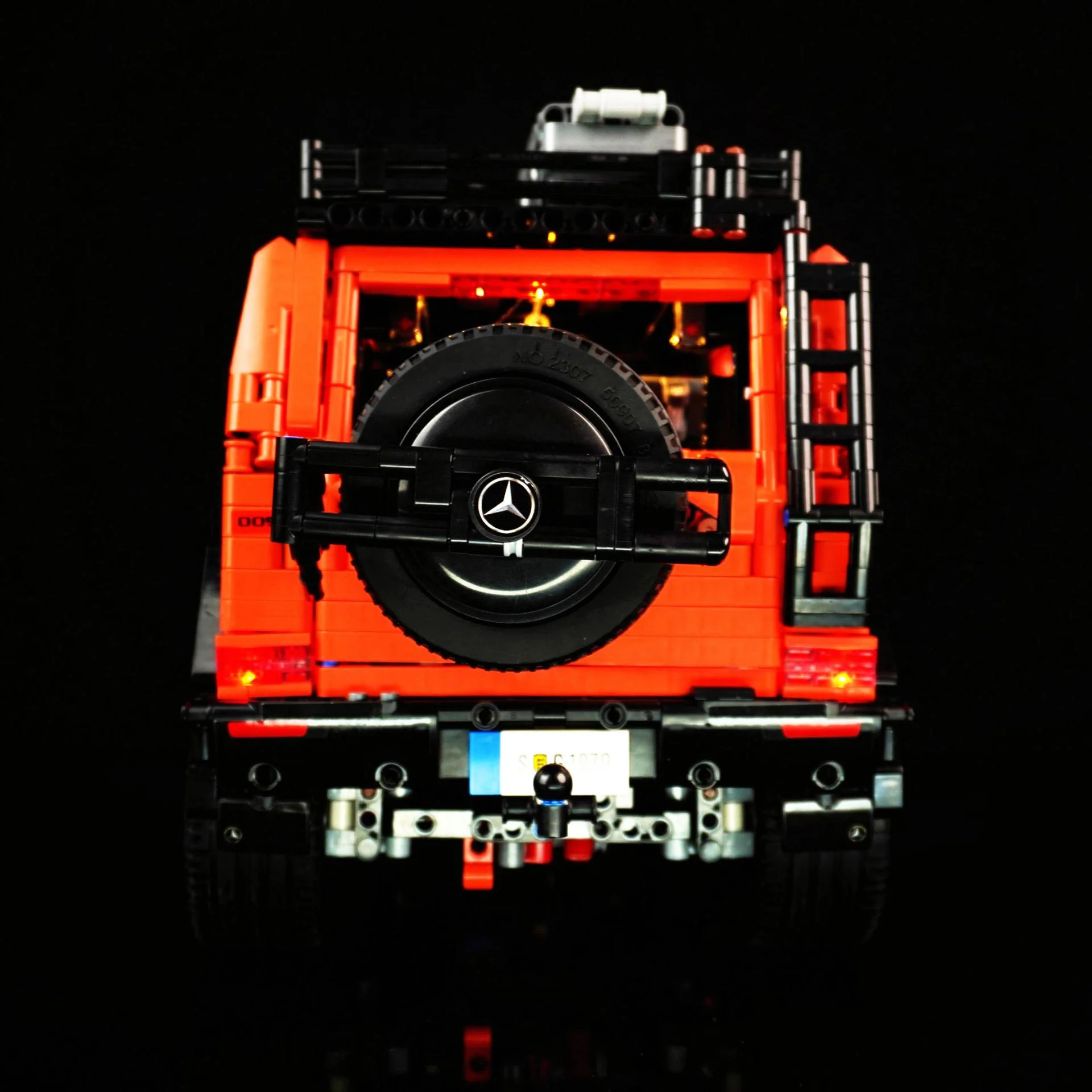 Kit de luces LED DIY para modelo de construcción SUV todoterreno, Compatible con ladrillos estilo 42177 G500, juego de iluminación con control remoto