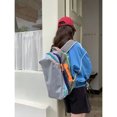 2026 New Model 28L Large Capacity Multifunctional Outdoor Hiking Backpack Unisex Waterproof Travel Backpack