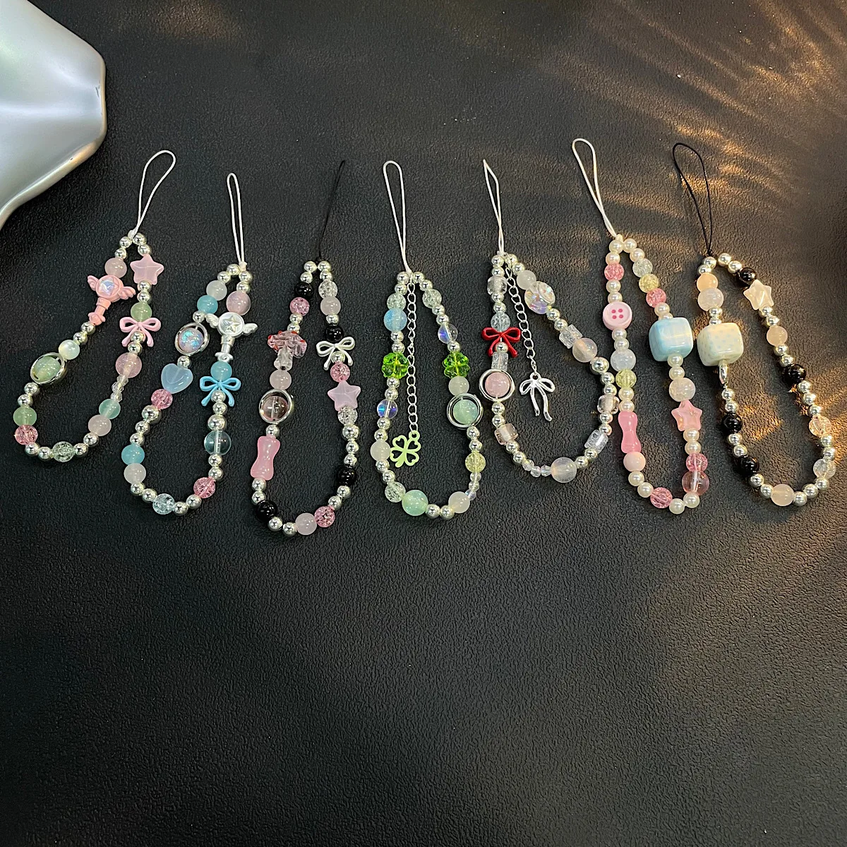 سلسلة هواتف محمولة رائعة ومتعددة الاستخدامات مع قلادة للهاتف المحمول ذات ملمس متطور وكاميرا قلادة على شكل فراولة CCD #1