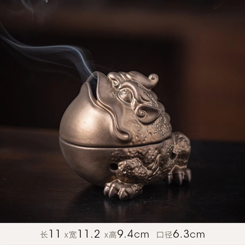 Ceramic Guochao Palace Style Three-Legged Golden Home Living Room Ornament, Fortune-Bringing Toad Pixiu Gift, Office Decora