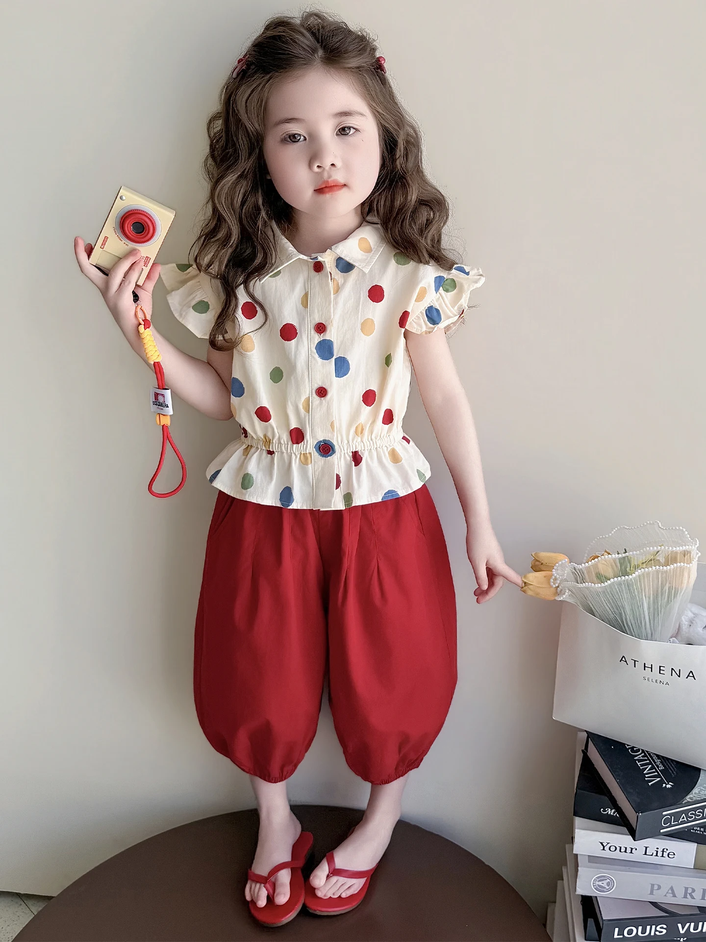 夏のカジュアルな水玉模様のランタンパンツセット-女の子用ツーピースアウトフィット-ベビー服-子供用おしゃれなアンサンブル