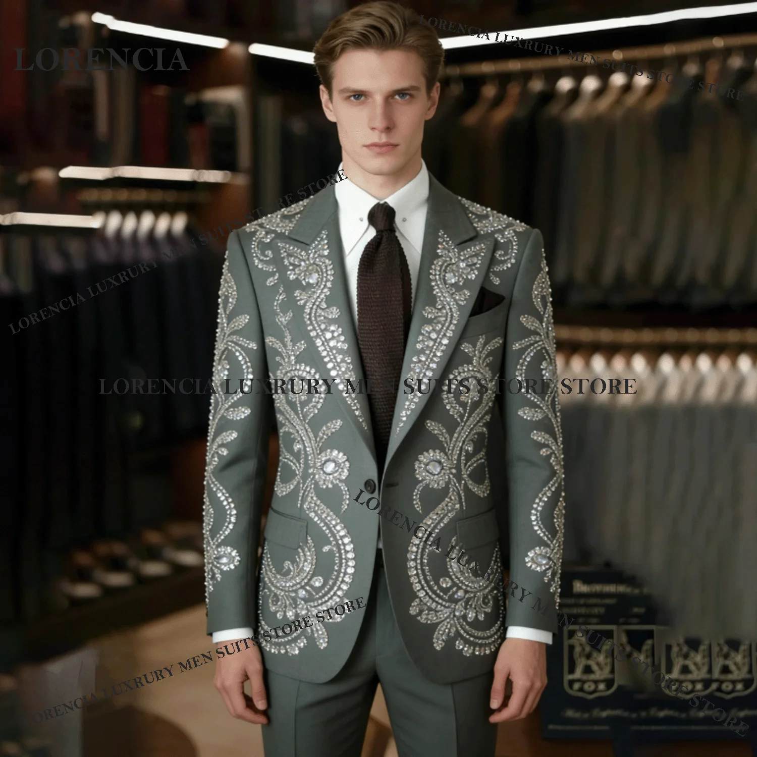 

Customized Diamond Crystal Men suits For Wedding Groom Intricate Male Prom Party High Quality Blazer 2 Pieces Sets Tuxedos Slim