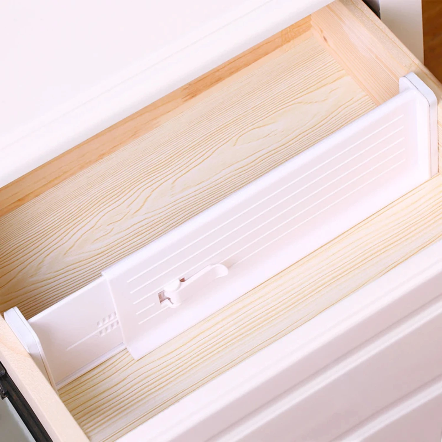 Drawer Partition Board Wholesale Retractable Adjustable Thickened Plastic Household  Cabinet Drawer Wardrobe Partition