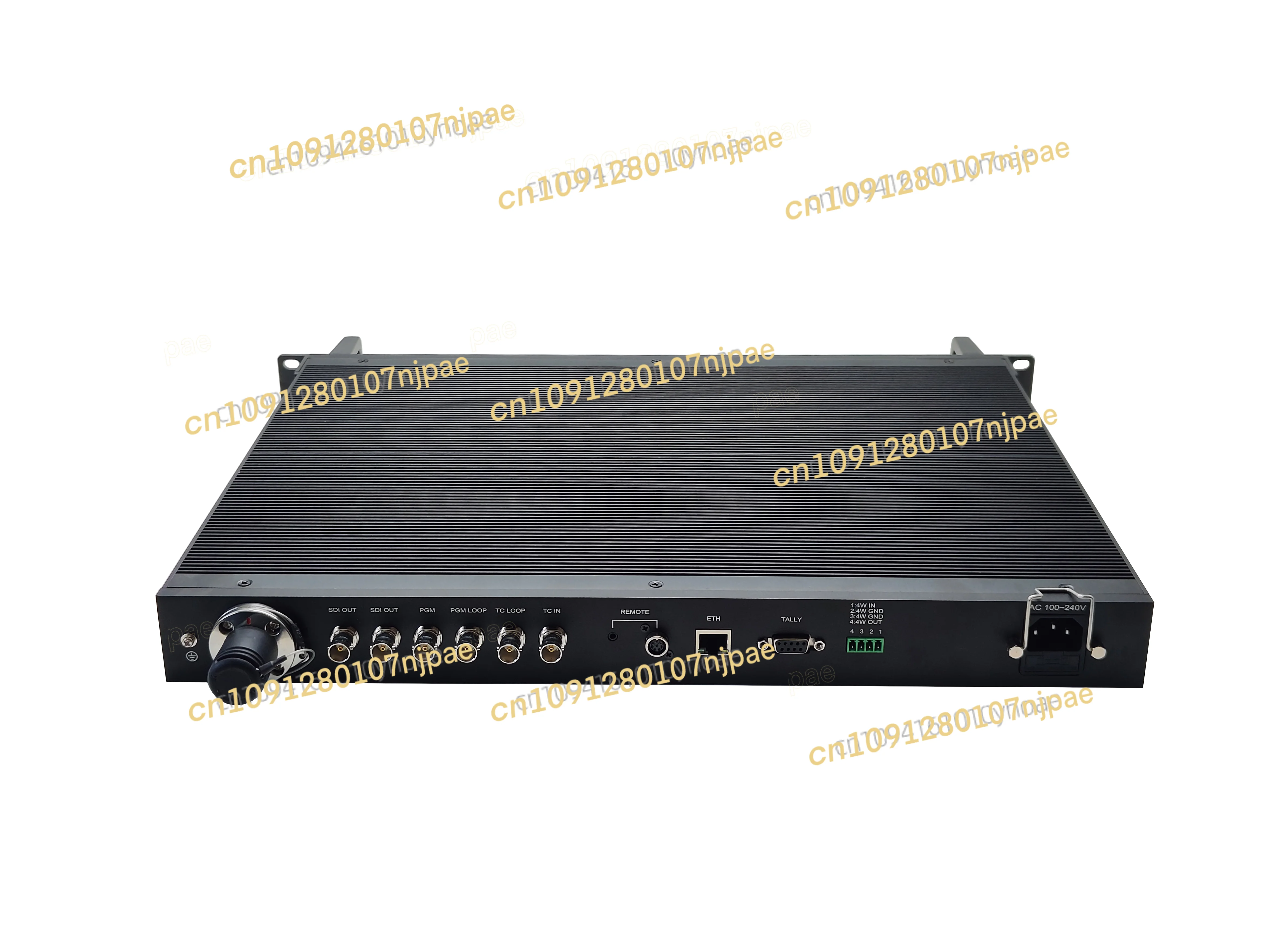 As câmeras EFP/ENG/ESP são conectadas ao estúdio móvel via fibra óptica. (12G SDI + Interfone + Tally)