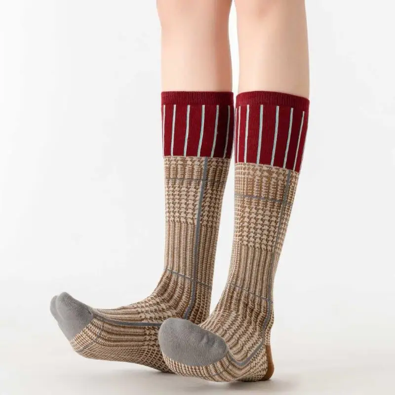 Retro Plaid Knee High Socks American Vintage Style Color Block Houndstooth Pattern Early Fall Socks