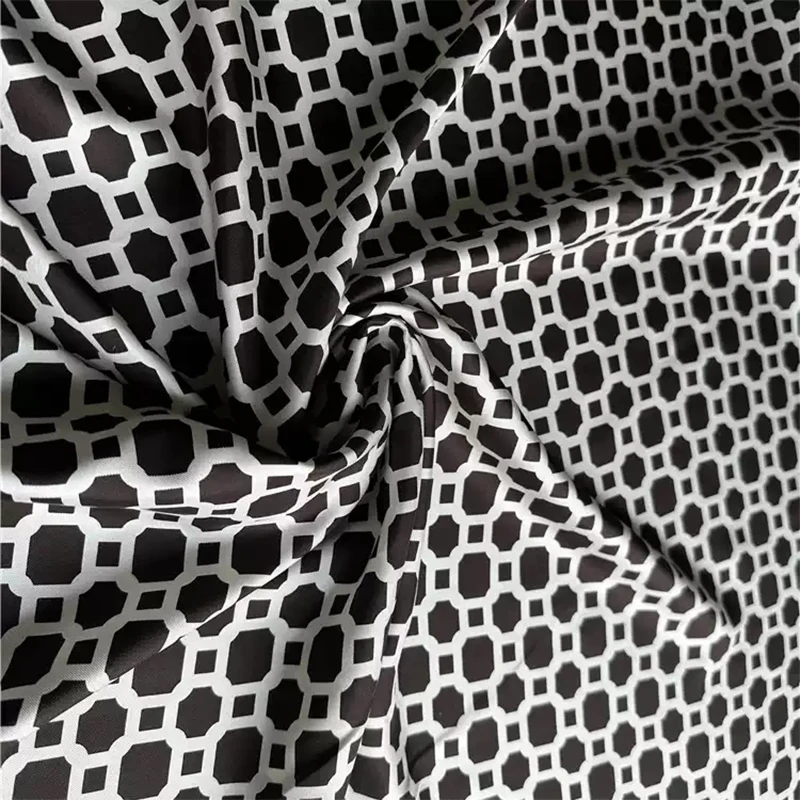 

1 meter 100% Mulberry Silk 17 momme Twill Fabric Black Geometry Printed 112cm 44" wide by the yard JN751