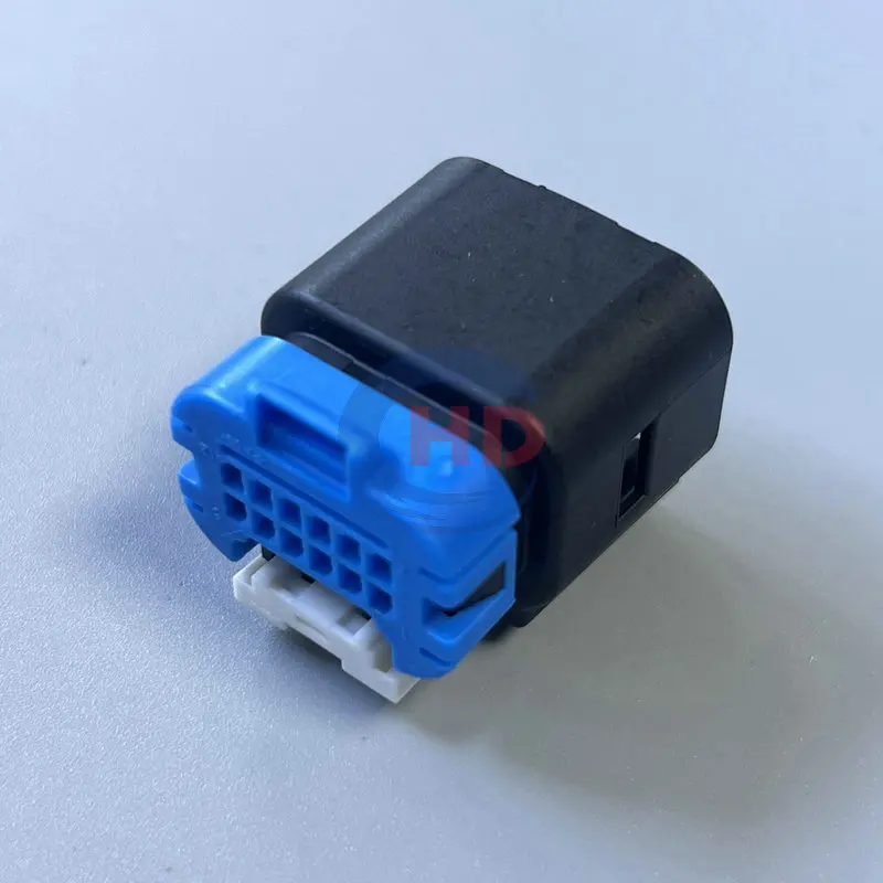 

1-20 sets 4pin auto wiring harness plug cable electric plug connector 13678638