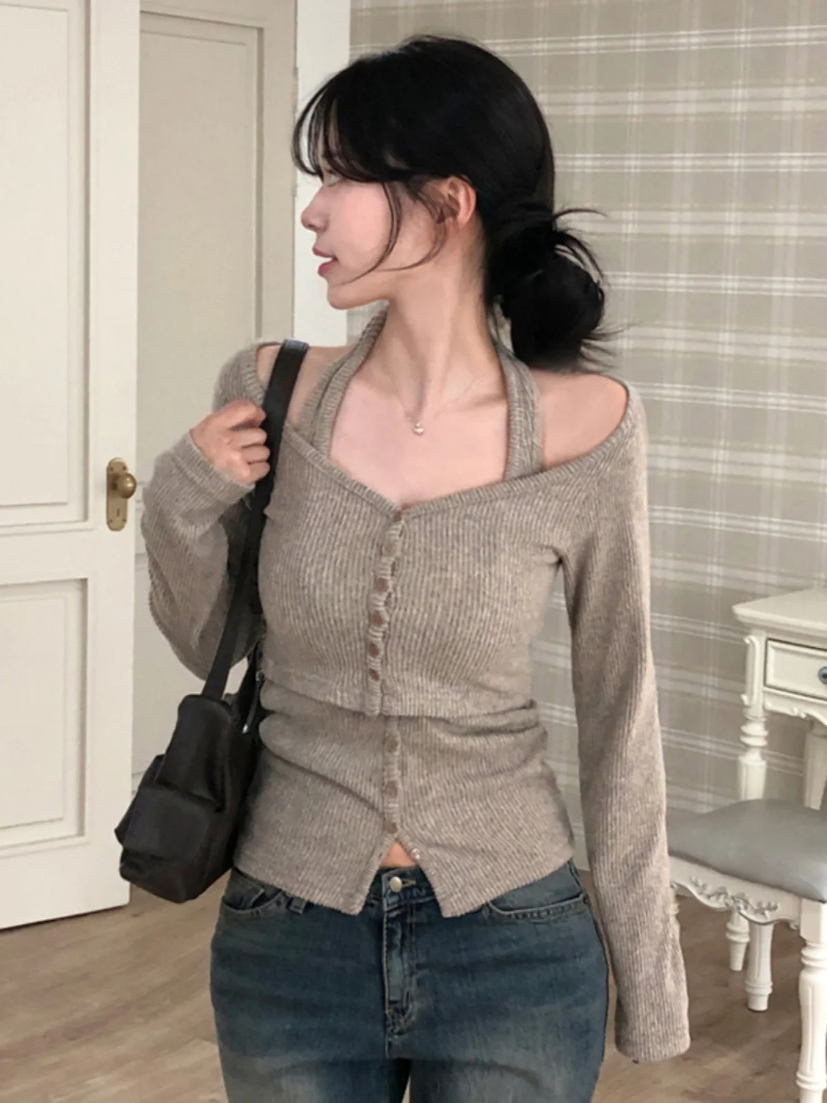 

ROMORE Корейский вязаный свитер с длинным светом и пуговицами Fce Trim Ne Hanging Slim Fit Кардиган из полиэфирного волокна