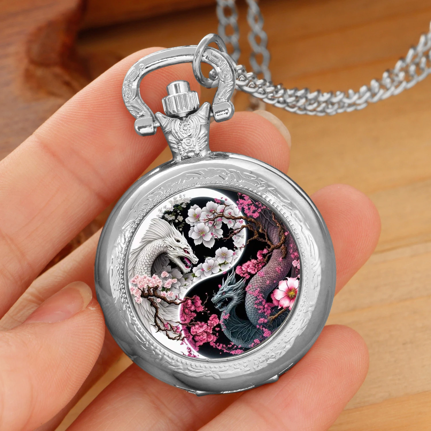 Yin und Yang Drachen-Blumen-Quarz-Taschenuhr für Damen und Herren, schwarze Halskette, einzigartiger Anhänger, Uhr, Kettenuhr, Geschenkzubehör