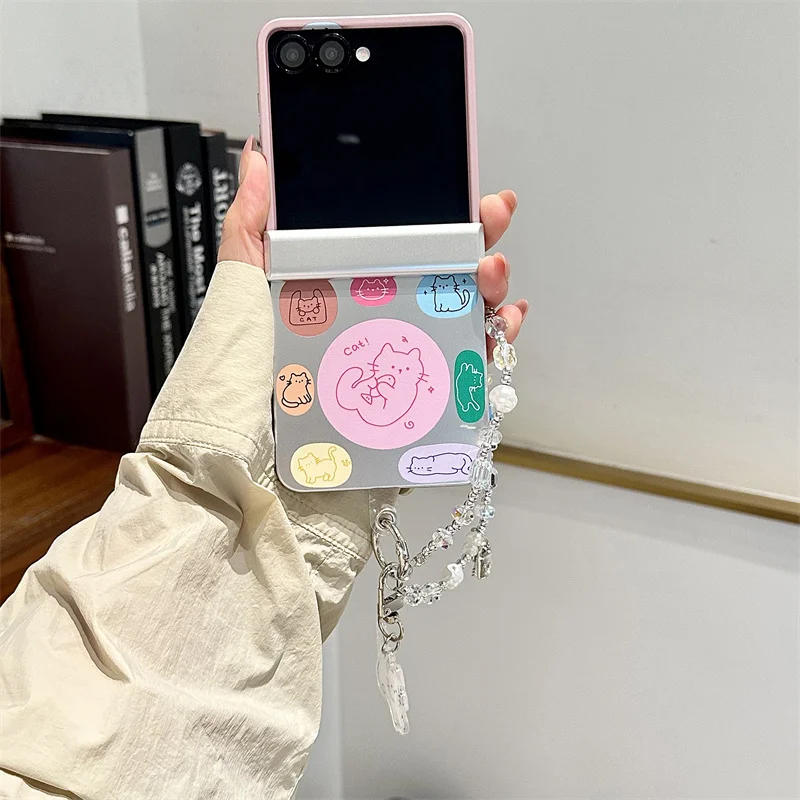 Cute Colorful Doodle Cat Sticker Phone Case For Samsung Galaxy Z Flip 7 6 5 4 3 Silver Hinge Protector With Crystal Pearl Cover