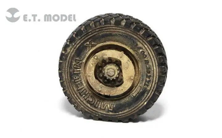 

ET Model 1/35 ER35-003 Modern US M1117 Weighted Road Wheels For TRUMPETER 01541