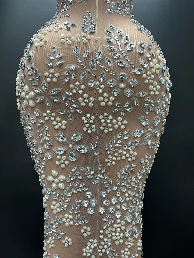 2025 زهور لامعة الماس سليم مثير ملابس السهرة الأخت الملكي مروحة مكان العمل مأدبة الشركة الاجتماع السنوي مساء فستان الصورة