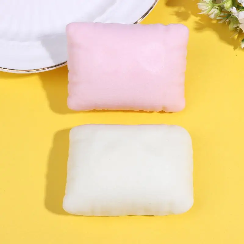 【BS】Urocza Poduszka Kwadratowa w Kształcie Kota, Zabawka do Ściskania, Powolny Powrót do Kształtu, Zabawka Antystresowa, Sensoryczna Zabawka Fidget dla Dzieci i Dorosłych, Prezent Relaksujący