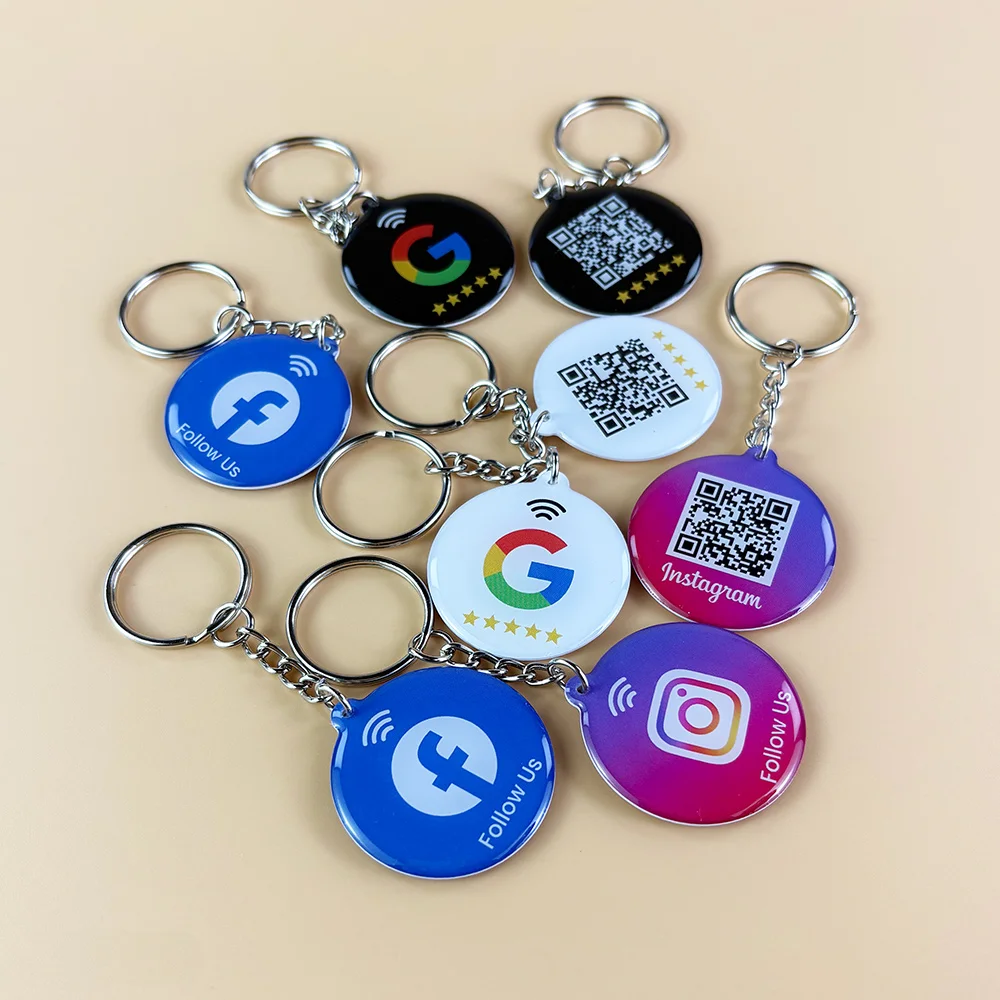 Portachiavi NFC QR Dinamico — Google/Instagram/Facebook