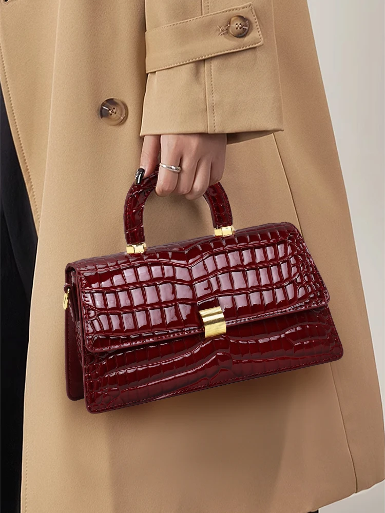 

Aidrani Genuine Leather Crossbody Bag Women's Large Capaci Crocodile Pattern Handbag Sli Lightweight Mom Bag Commuter S...