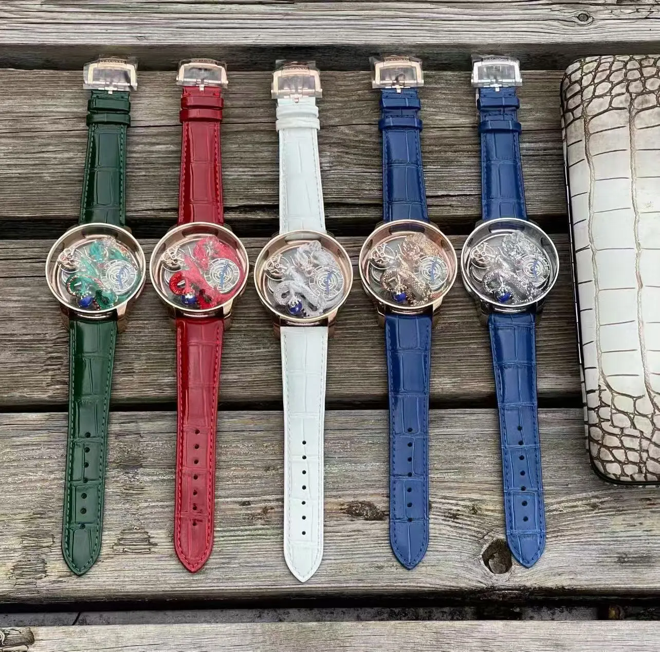 Рисунок 6 - Ограниченная серия часов JACO Tourbillon