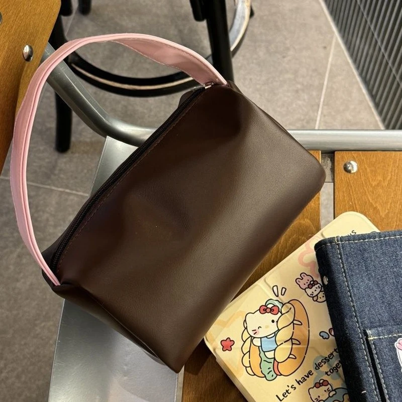 nuova-borsa-per-il-trucco-ricamata-per-donne-borsa-a-mano-impermeabile-in-pelle-pu-per-esterni-borsa-da-toilette-per-ragazze-borsa-portatile-per-riporre-oggetti
