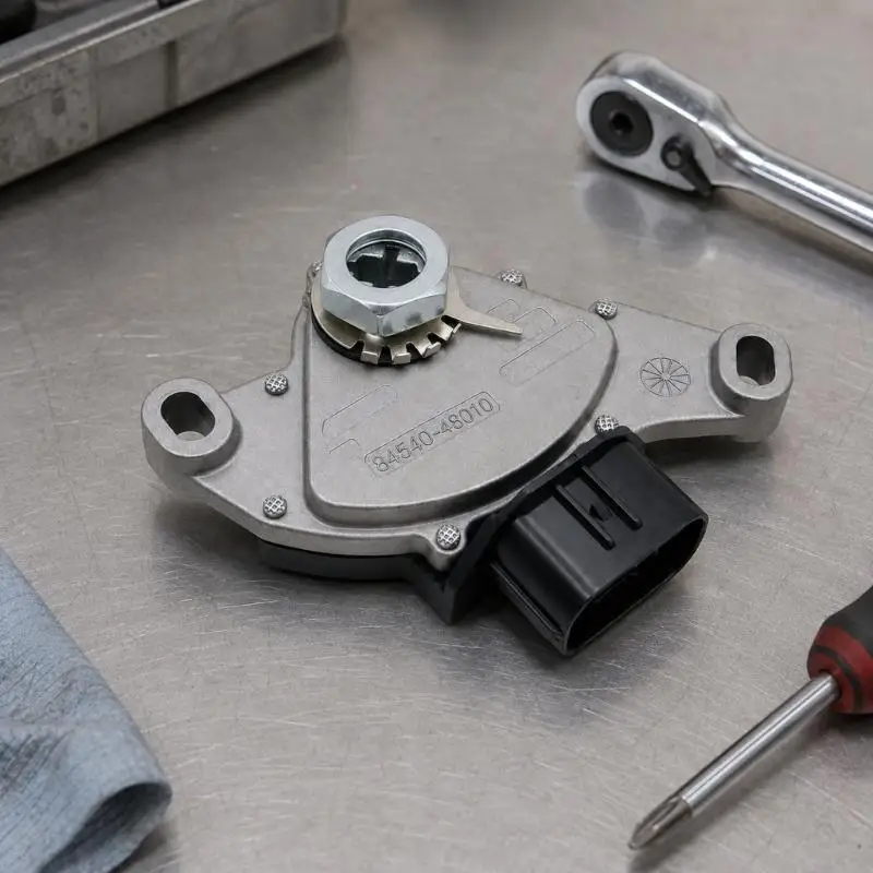 M76E Neutraler Sicherheitssensor mit Metallgehäuse für Getriebereparaturarbeiten – Detail 4