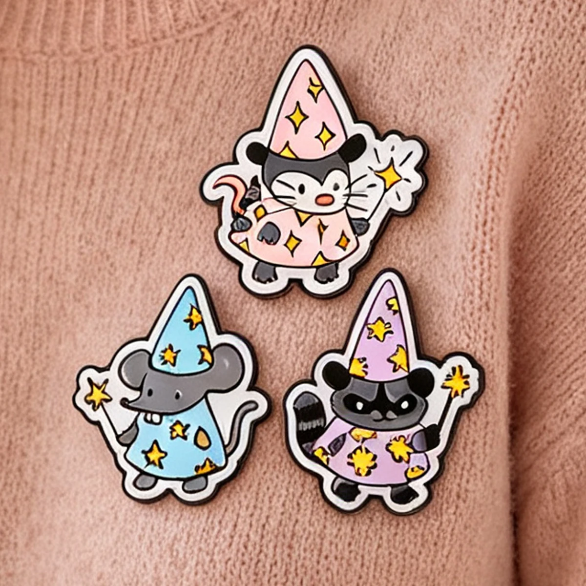 3-Piece Set of Cartoon Magical Animal Enamel Pins: Mouse, Possum, Raccoon, Wizard Badge, Personalized Coat and Backpack Decoration Pins Accessories