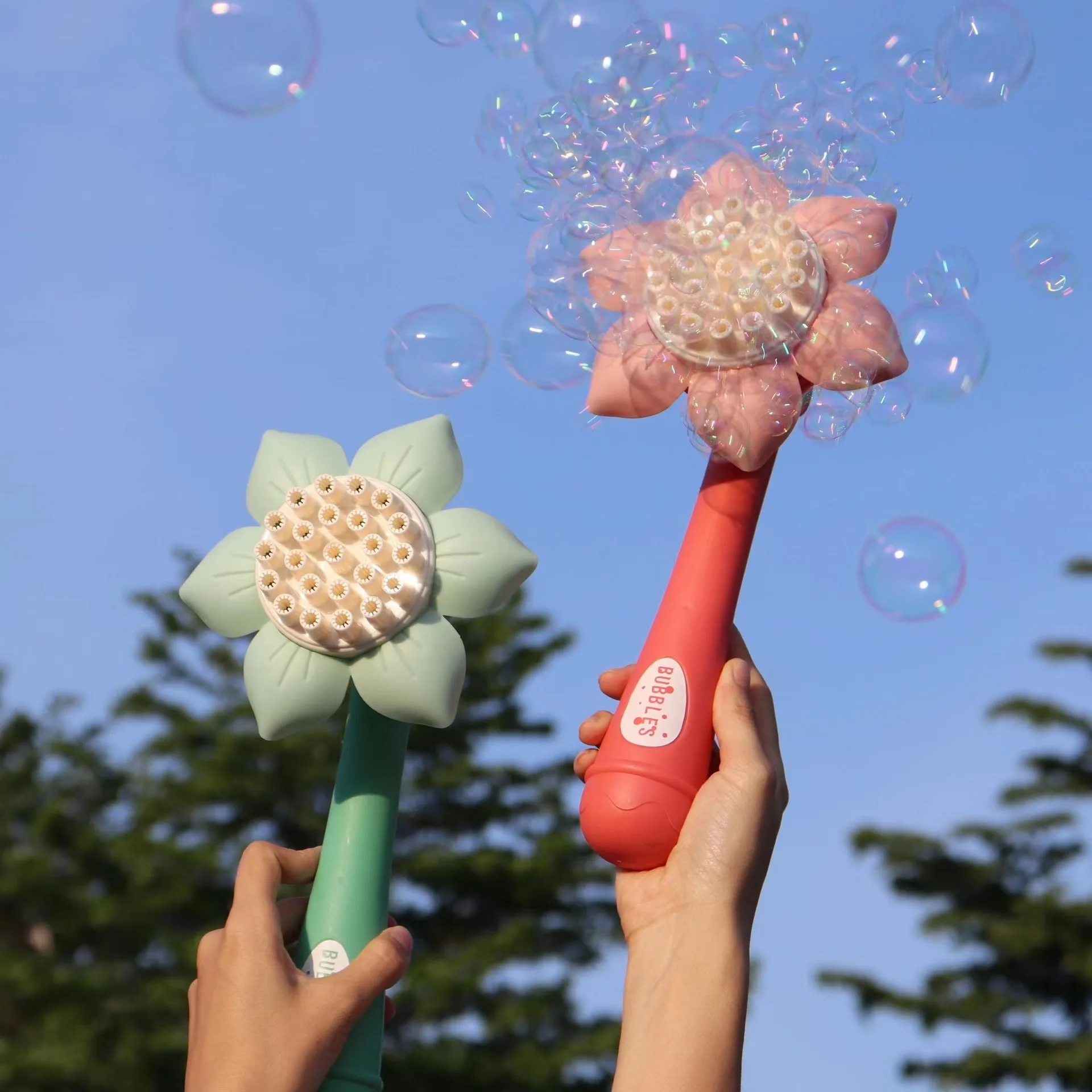 Bubble Gun Kids Toy 23 Hole Bubbles Machine Soap Blower Gun Toys Summer Party Games Electric Soakers Bath Toys Childern Gift