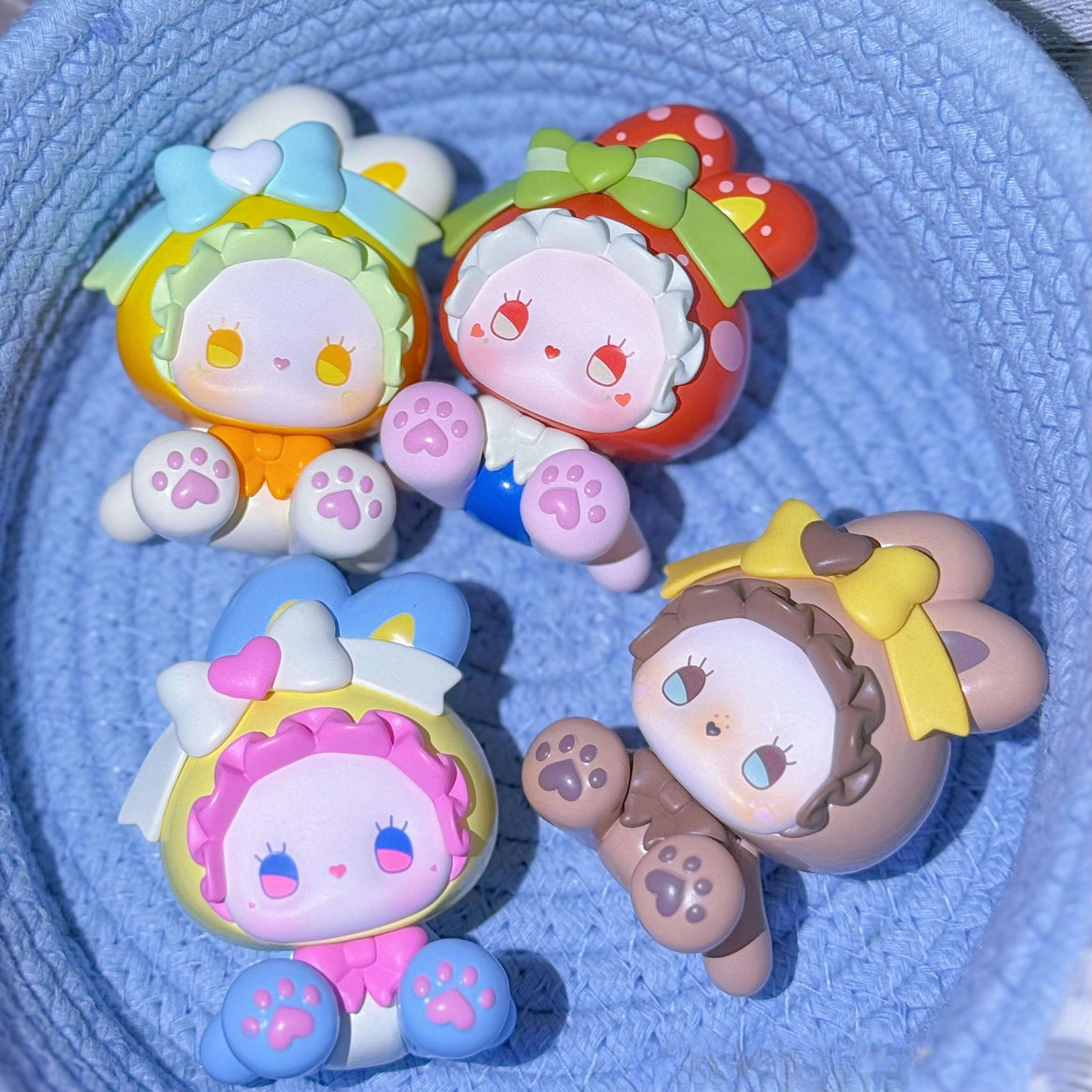 Genuíno emma coelho coletor série de estreia caixa cega bonito mini boneca modelo ornamentos criativos brinquedo colecionável caixa mistério presente
