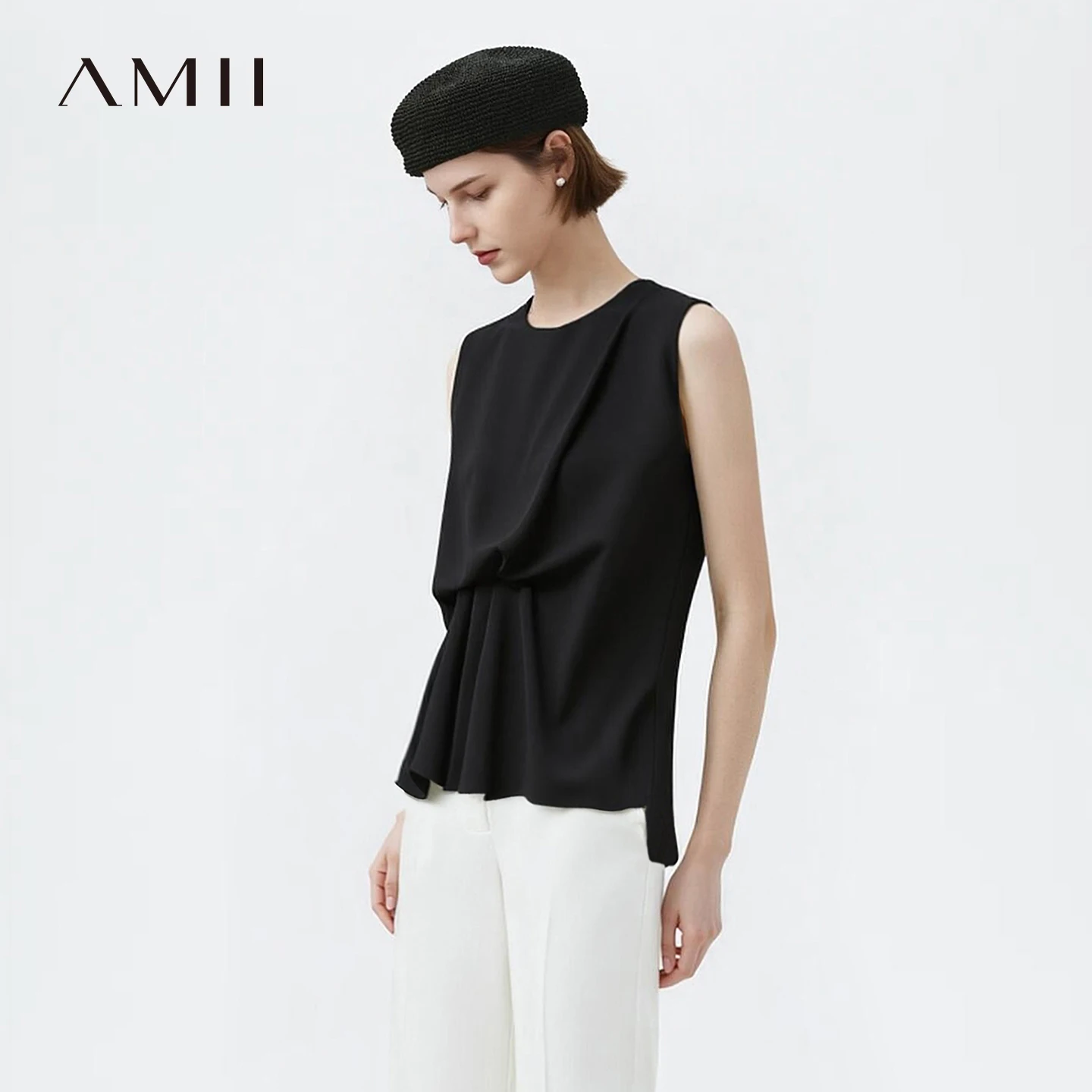 

Amii Sleeveless Women's Blouse 2026 Summer New Round Neck Asymmetric Pleated Chiffon Shirts Flowy Straight Mid-Long Top 12642080
