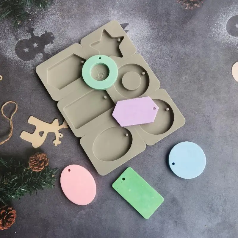 

Mold For DIY Crafts With 6 Holes Flower-shaped Aromatherapy Diffuser Stone Hanging Sign Mold For Candle Soap DIY Craft