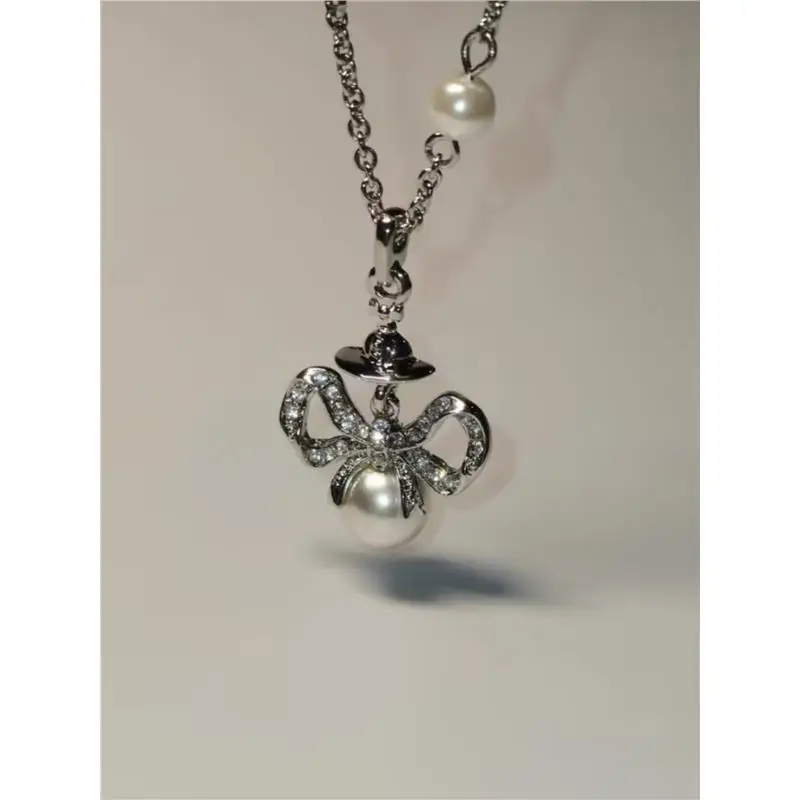 Vivienne Westqueen Empress Dowager Vivian  Half Bow Pearl Necklace