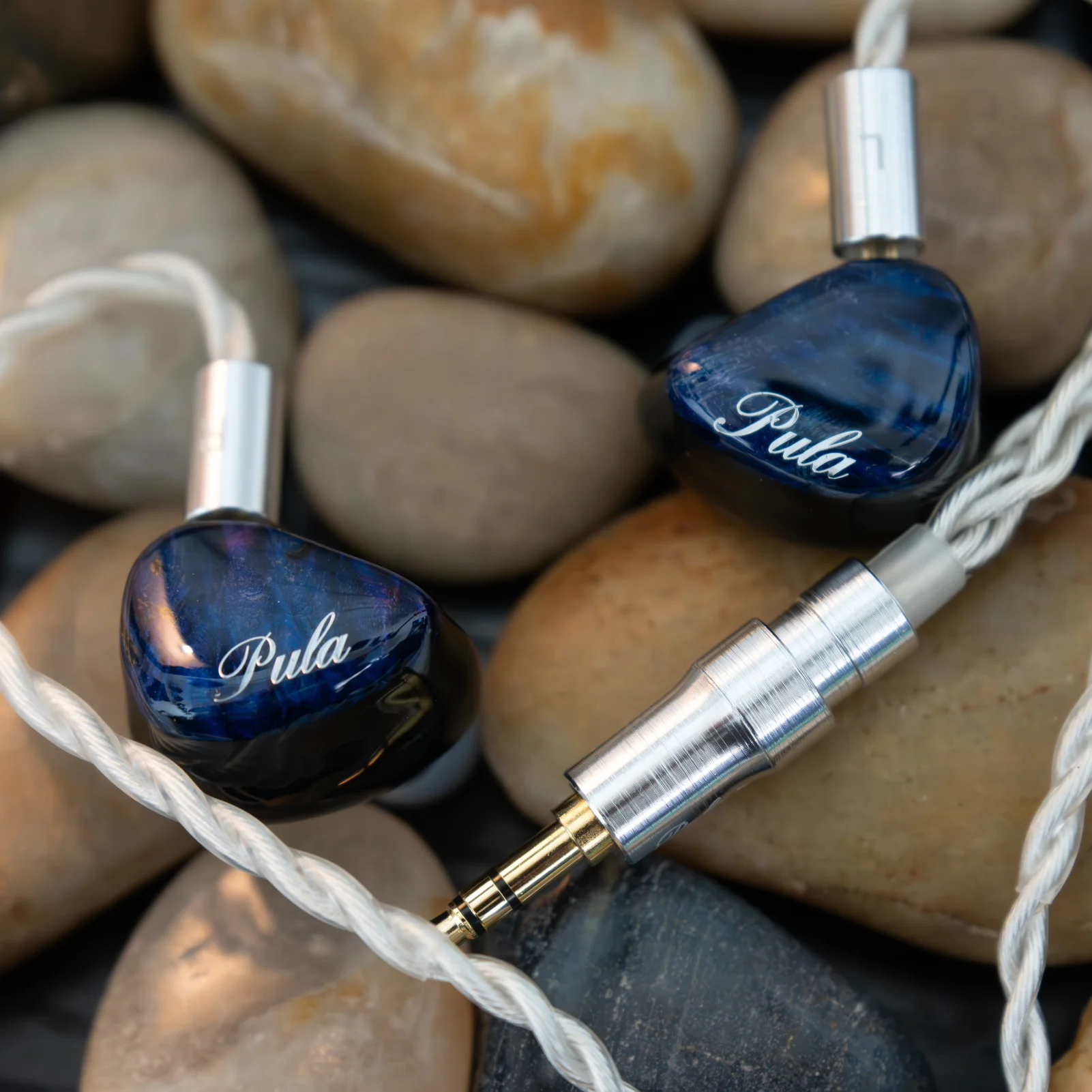 PULA ANVIL114 1DD+1BC+4BA Hybrid Hifi Audiophiles In-Ear Monitor Earphones Four-Core Single-Crystal Copper Silver-Plated Cable