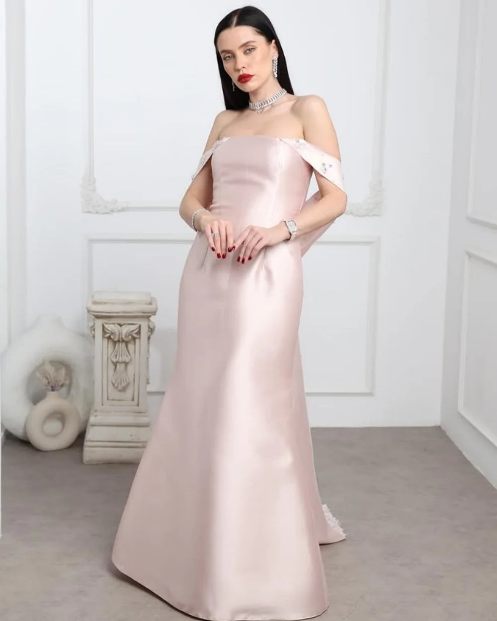 

Customized Modern Style Women Charmeuse Rhinestone Ruched A-line Evening Dresses Sexy Off-the-shoulder Sleeveless Party Gowns