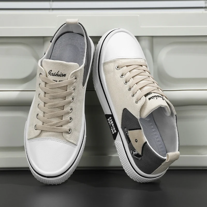 

Lightweight Breathable Men Shoes New Canvas Shoes Comfortable Plus Size Wear Resistant Fashionable Men Casual Sneakers