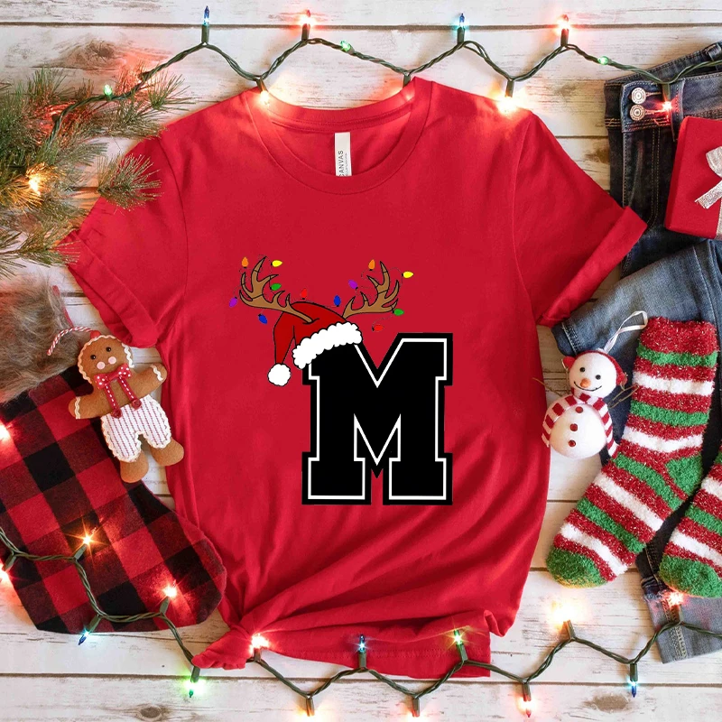 Casual Women’s T-shirt with A-Z Christmas Alphabet Print, Santa Holiday Graphic, Perfect for Xmas Party Parties and Casual Wear