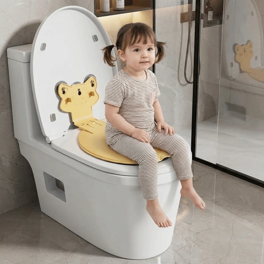 Universal Folding Potty Seat Adjustable Suction Cup Fixation Portable Toilet Seat Splash Proof Cute Toilet Seat Cushion Ring