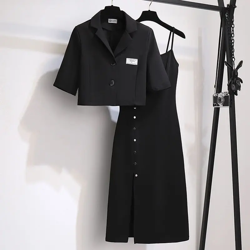 Summer Oversized Women's New Style Exudes a Slimming Temperament. Small Suit with Suspender Dress Two-piece Set/single Piece