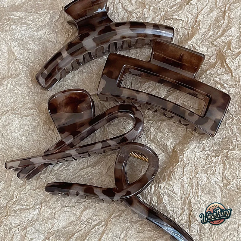 

Leopard Woman Hair Clip Square Large Shark Clips Retro Hair Accessories Korean Fashion Headwear Plastic Girls Hairpin