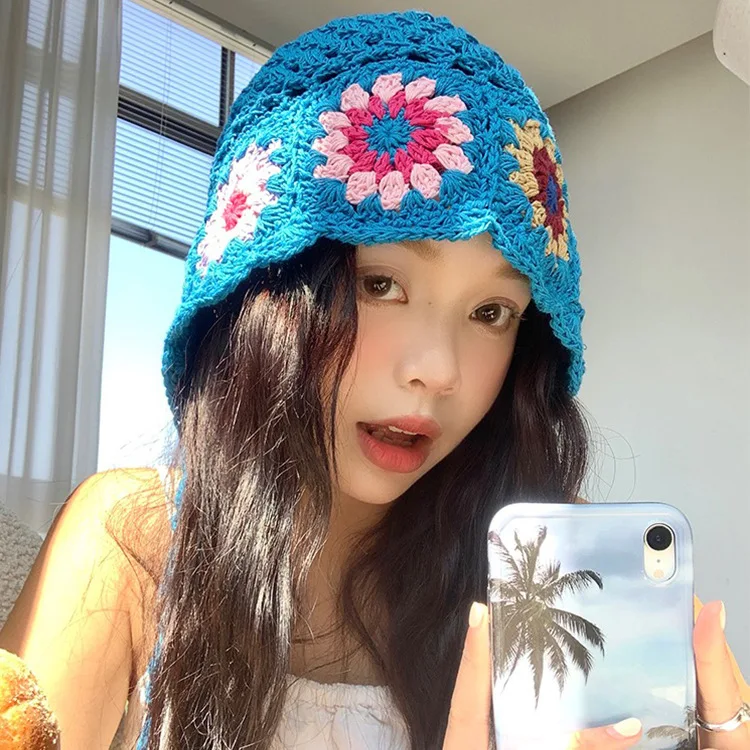 Women's Crochet Flower Beanie Hat Autumn Handmade Knitted Skullies Cap Female Hollow Beanies Cap Outdoor Foldable Sunscreen Hat