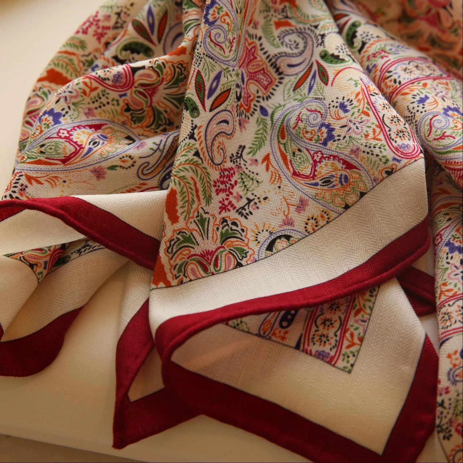 

2026 Ethnic wool silk scarves for women spring 70% Wool 30% Silk neck scarves vintage boho paisley print scarf handkerchief
