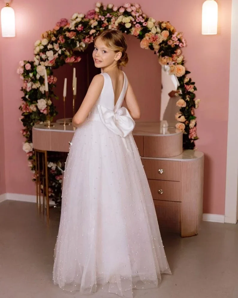Tulle Bow Satin flower girl dress wedding dresses Holy communion Ivory Dress with pearls Girl party dress princess ball gown