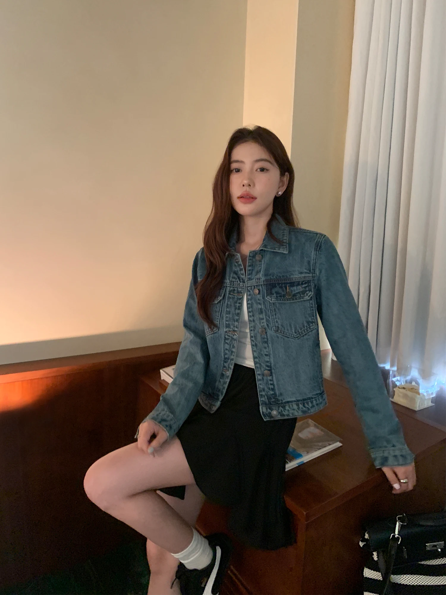 

Blue Retro Denim Jaet Women's Spring Autumn Casual Versatile Long Sve ort Sle Women's Cotton Blend Jaet Top