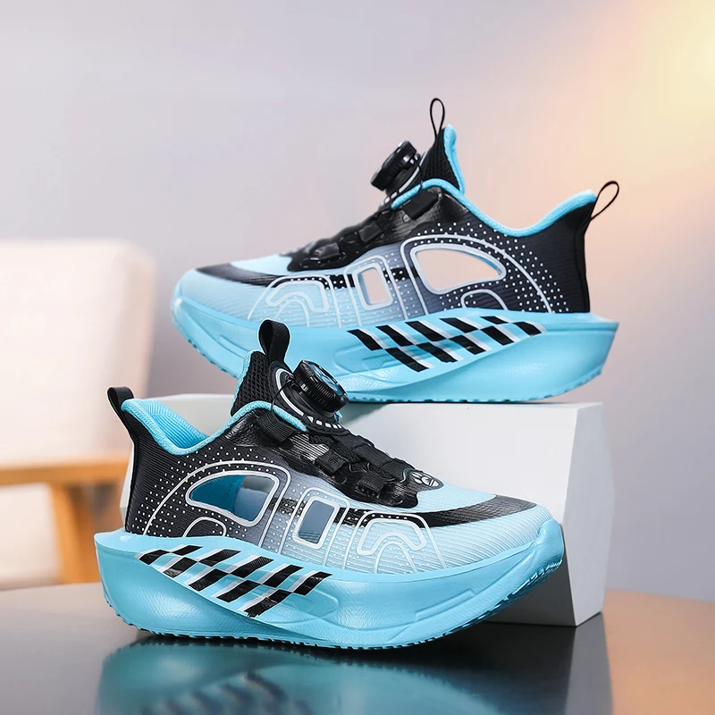 

Shock Absorbing Casual Kids Shoes Ventilated Upper Stable Grip Travel Shoes
