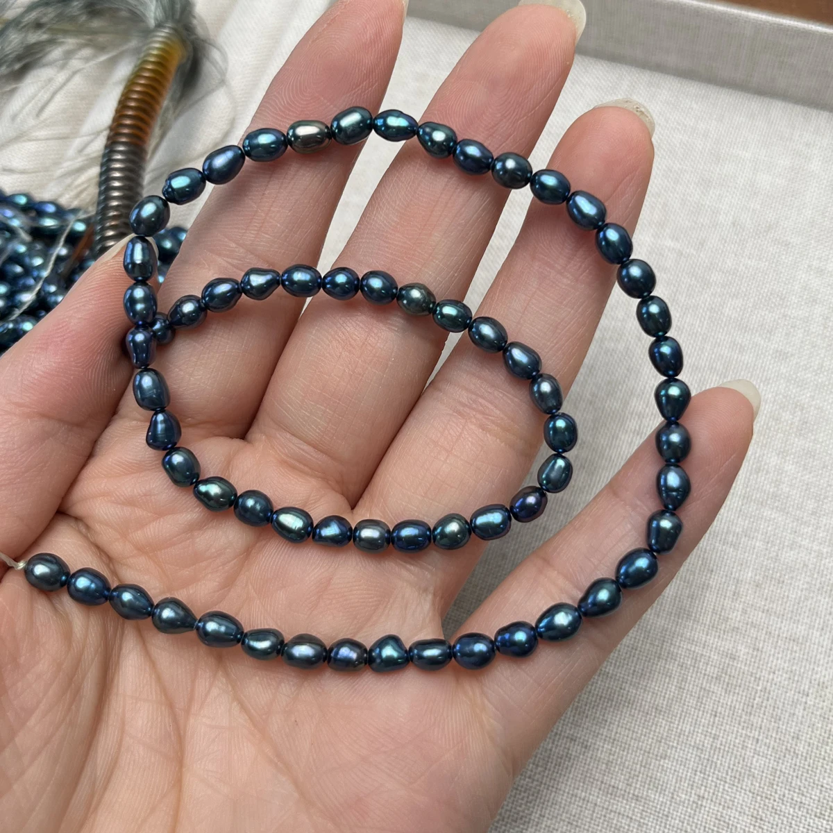 

4-5mm AA+ Natural Freshwater Pearl Black Rice Beads Charms for DIY Women Men Necklace Jewelry Making Supplies Accessories