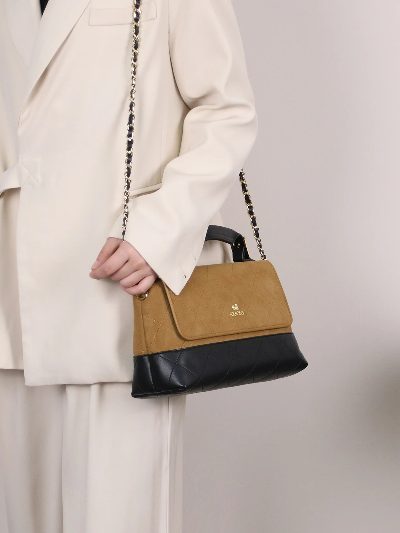 Autumn and winter retro frosted handbag female 2025 new commuter suede portable briefcase niche design color matching high-quali
