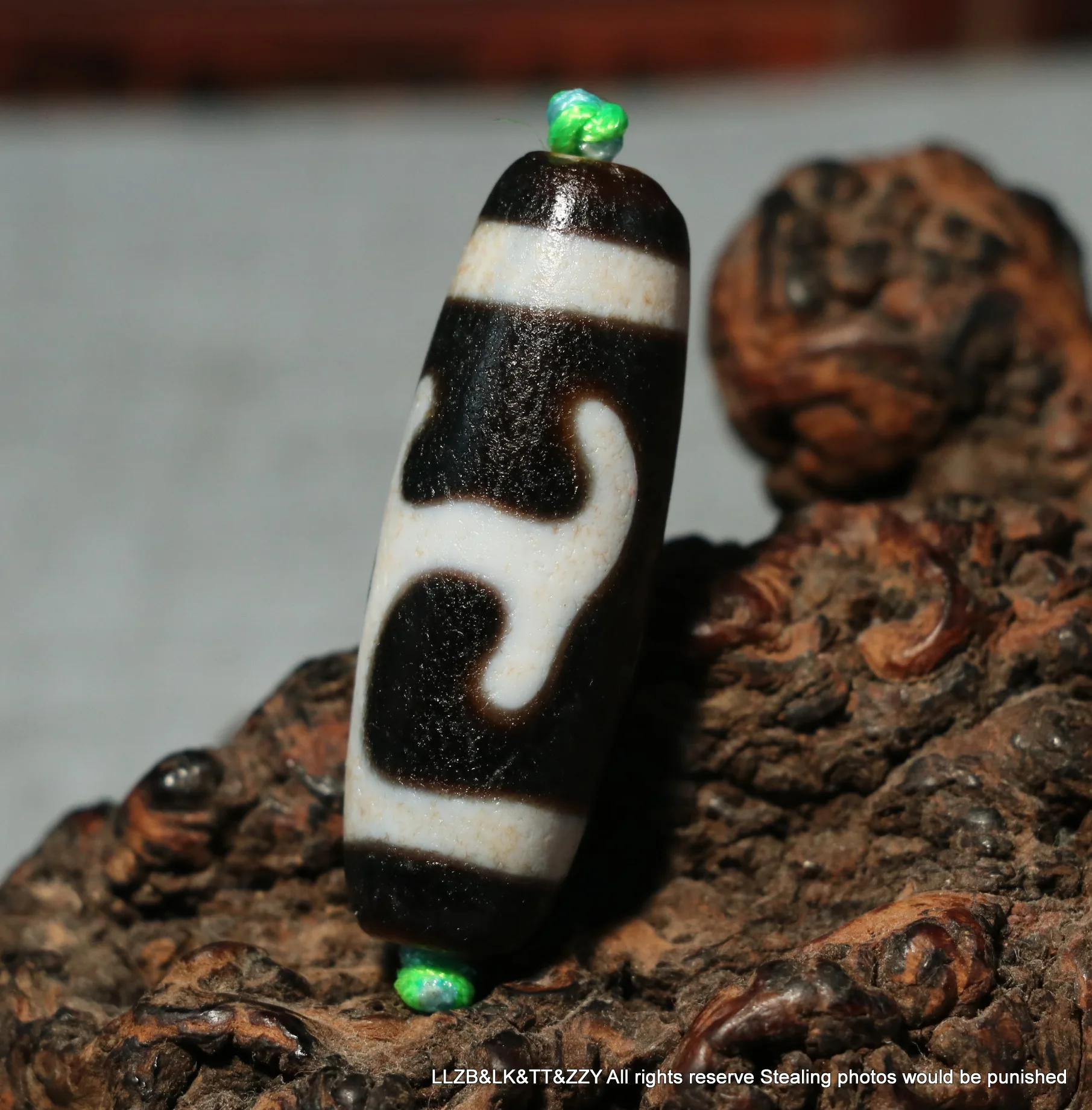 

Unique Magic Power Energy Tibetan Old Agate Ruyi Lvdumu Symbol dZi Bead Pendant Amulet Talisman RT UPD221213A1