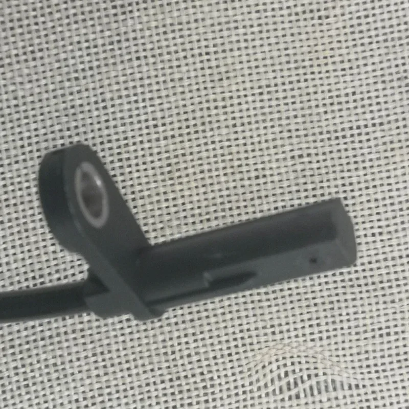 ABS-sensor ABS-wielsnelheidssensor achter 2049050100