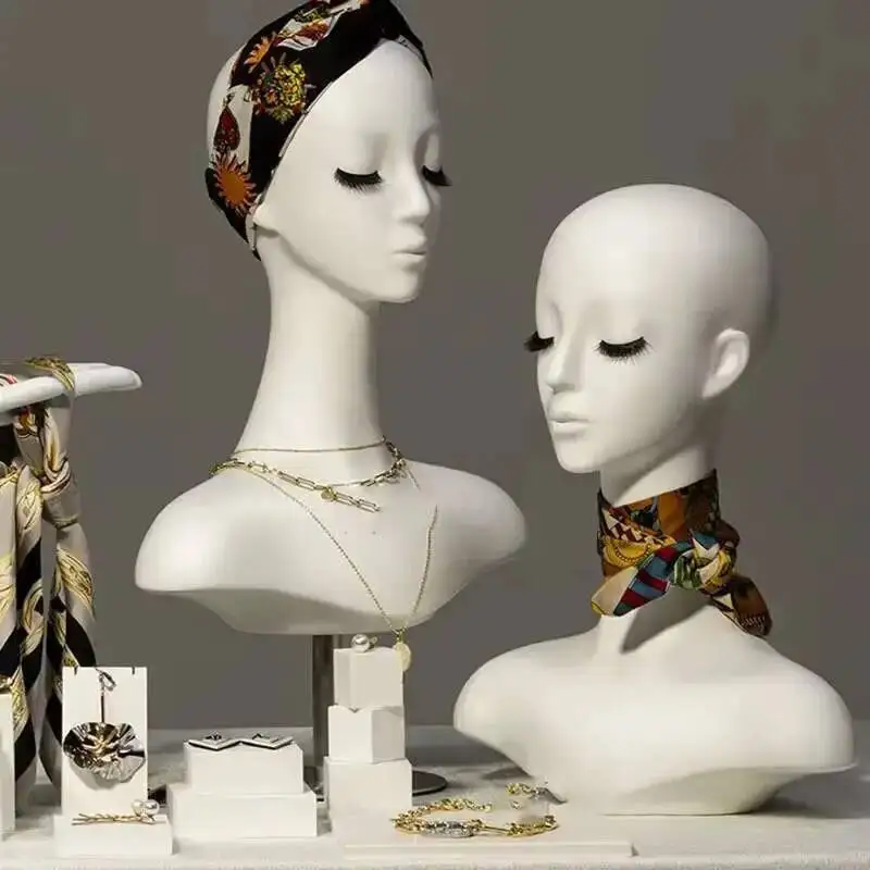 Luxury Mannequins Head with Facial Light Features Hat Scarf Display Stand Hand Model Art Ornaments Props Female White Head Model