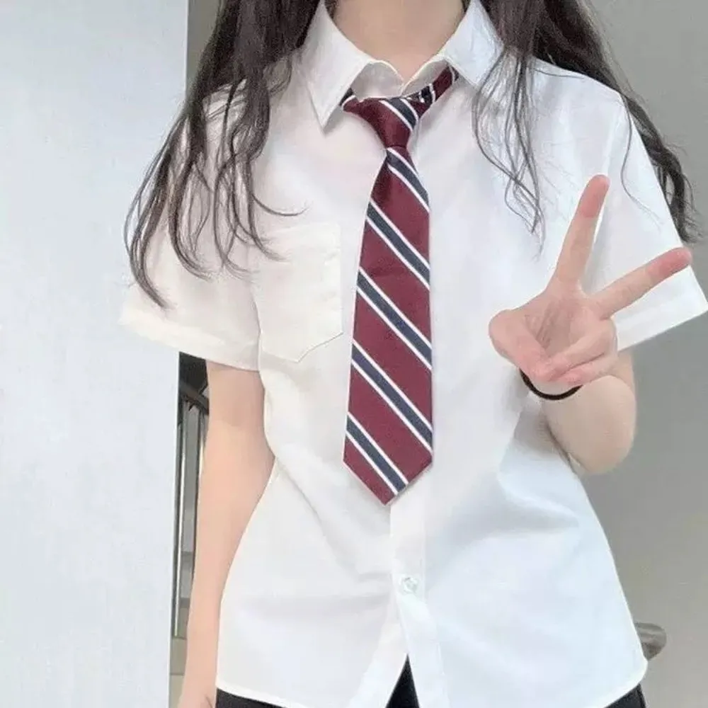 

Casual Classic White Shirt Preppy Style Simple Loose Fit Shirt Basic Short Sleeve Blouse Graduation Season