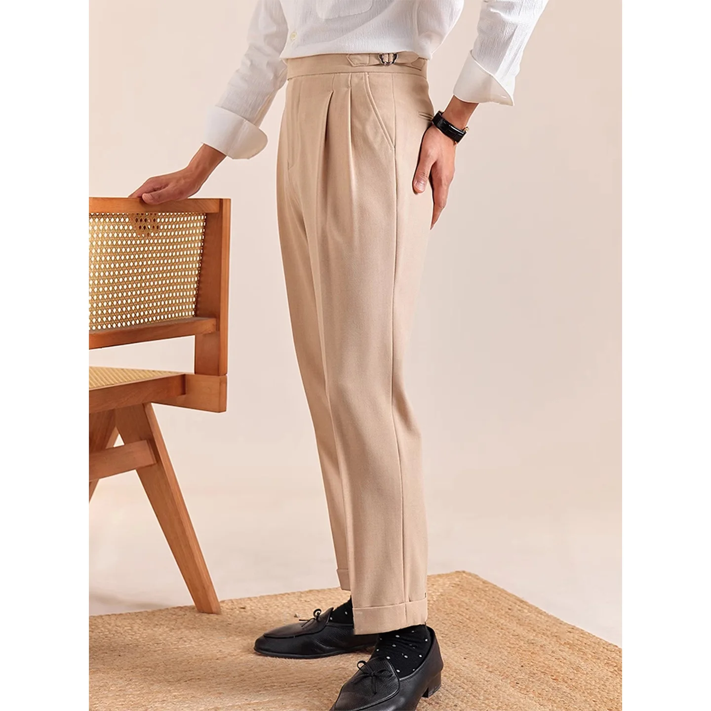 Variant: light khaki