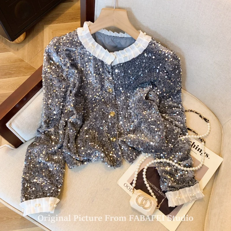 Moda High Sense czerwona aksamitna koszula z cekinami damski cienki płaszcz 2025 wiosna francuska wspaniała bluzka z długimi rękawami sweter Top Lady