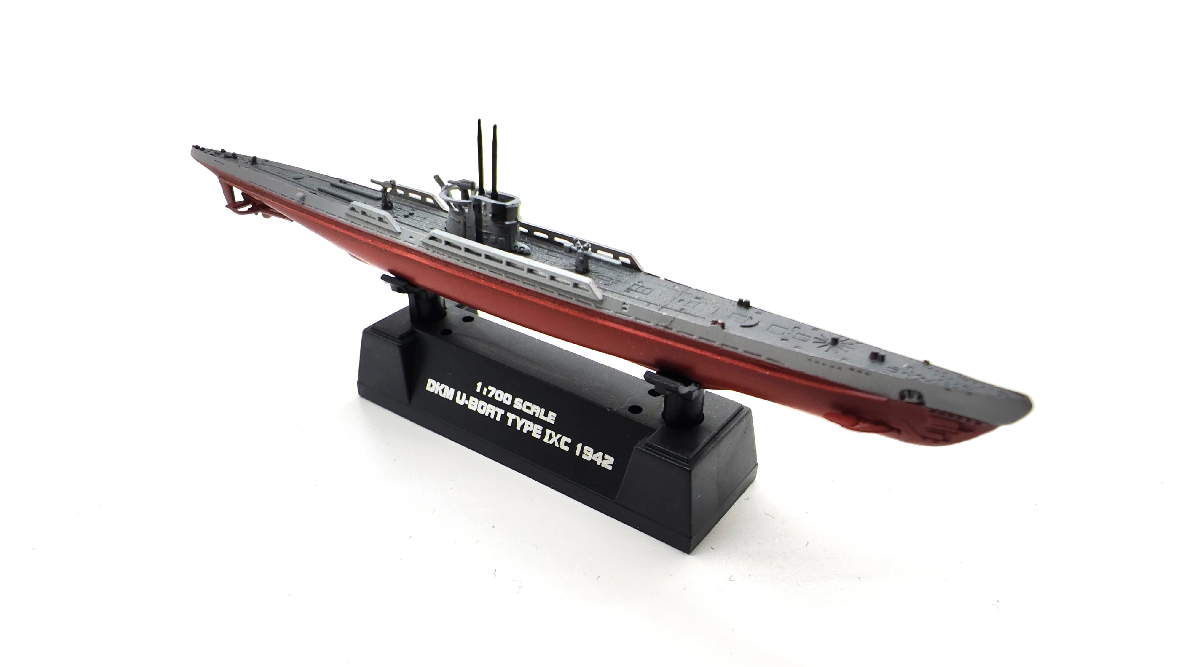 Out of print EM37320 1:700 DKM U-BOAT TYPE IX 1942 Submarine Model  Finished product collection model